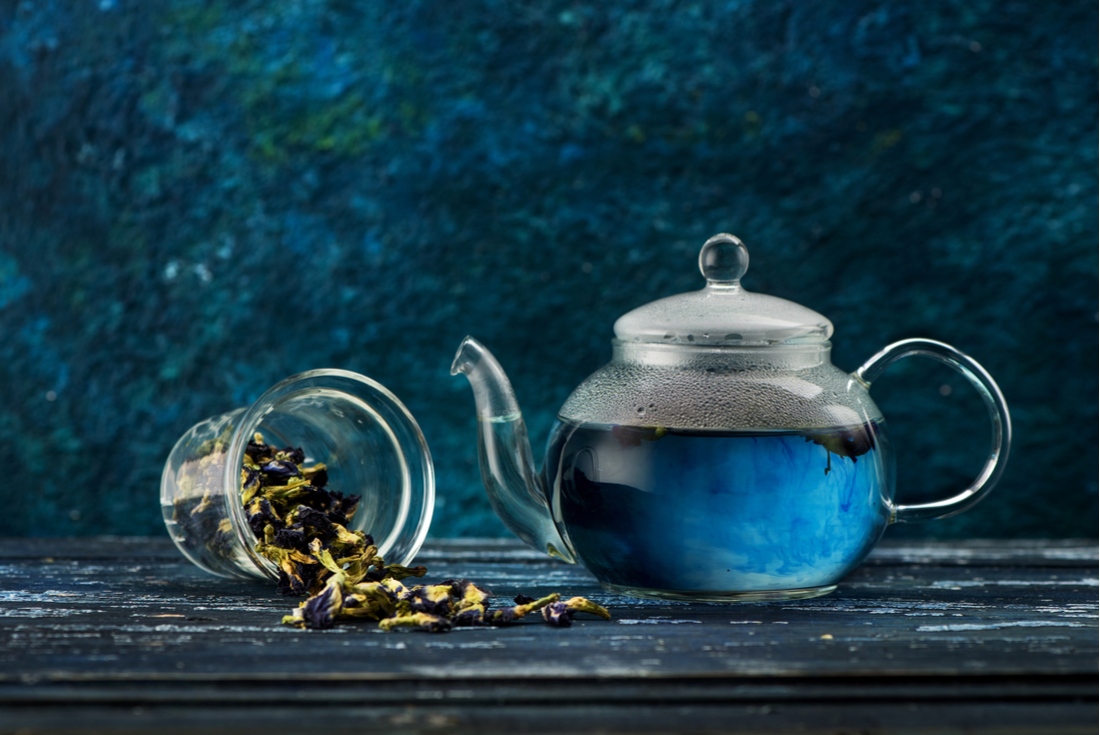 Qu'est-ce que le thé bleu ? (+ comment le préparer)