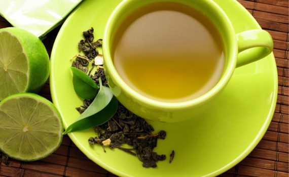 Est-il possible de boire du thé vert pendant l'allaitement ?