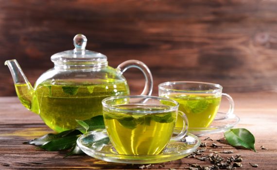 Le thé vert est-il dangereux pendant la grossesse ?
